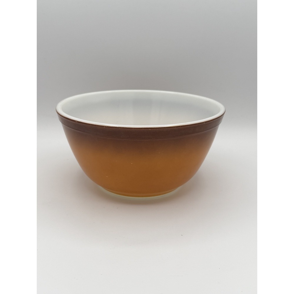Vintage Pyrex Old Orchard #402 Mixing Bowl 1.5 Qt Amber USA